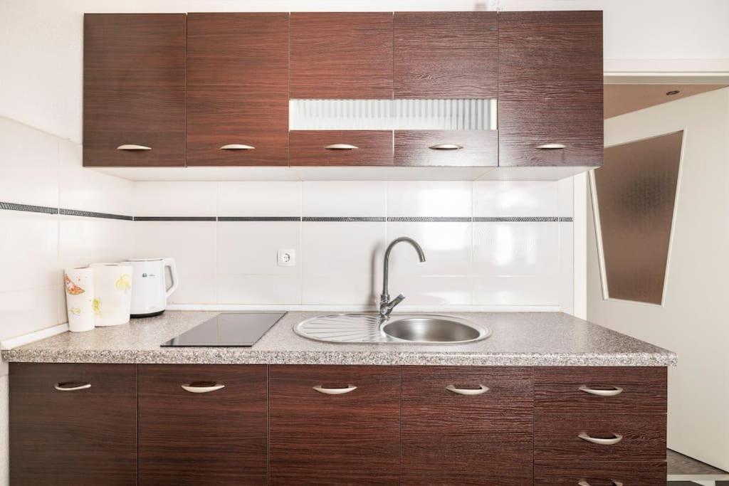 Studio Apartment Grgic Шибеник Экстерьер фото