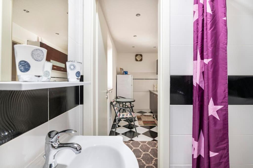 Studio Apartment Grgic Шибеник Экстерьер фото
